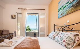Aristotelis Apartments